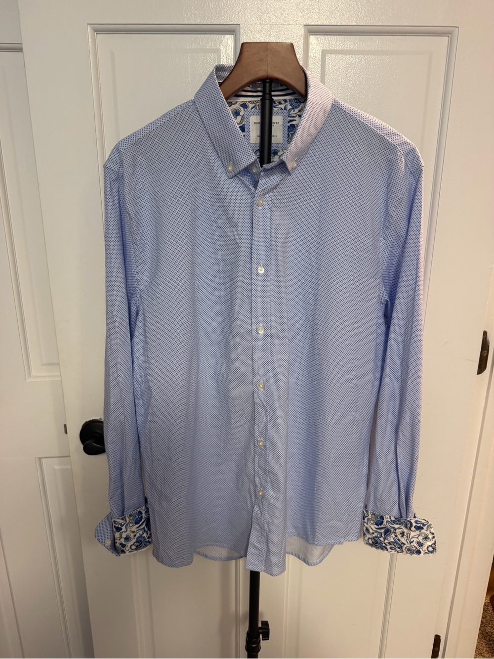 Denim & Flower Ricky Singh Men’s Light Blue Button-Down with Patterned Cuffs